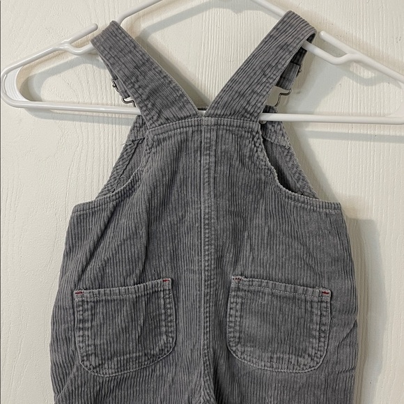Thomas & Friends Like New Corduroy Gray Overall Bibs Train Embroidery Size 12 Mo - Picture 7 of 9